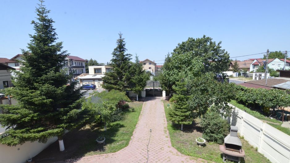 Inchiriem Vila individuala 6 camere cu panouri solare zona Pipera - Poză 4