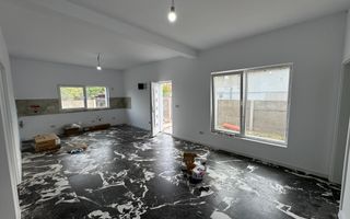 1/2 Duplex Parter Sanmihaiu Roman ,3 Camere,2 Bai,Toate Utilitatile - Poză 2