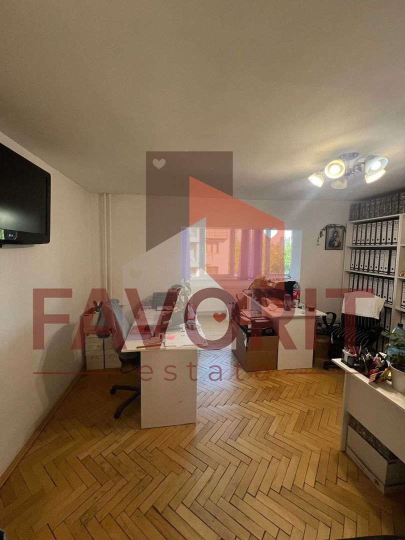 1 camera, decomandat | etaj 2 | centrala proprie | balcon | zona excelenta - Poză 3