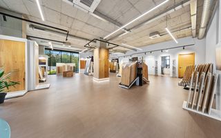 Spatiu comercial de vanzare! 282mp in zona Grand Hotel Italia - Poză 1