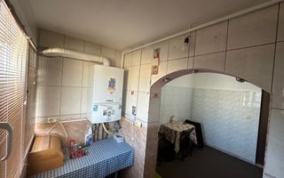 Inchiriez  2 Camere , Centrala proprie,Decomandat , Metrou Dristor - Poză 3