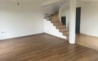 CASA DE VANZARE IN CARTIERUL PRIMAVERII -GIARMATA MARE - Poză 13