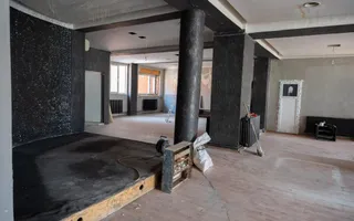 Spatiu Comercial | Etajul 1 + Mansarda | Decebal | 300 mp | Oradea - Poză 11