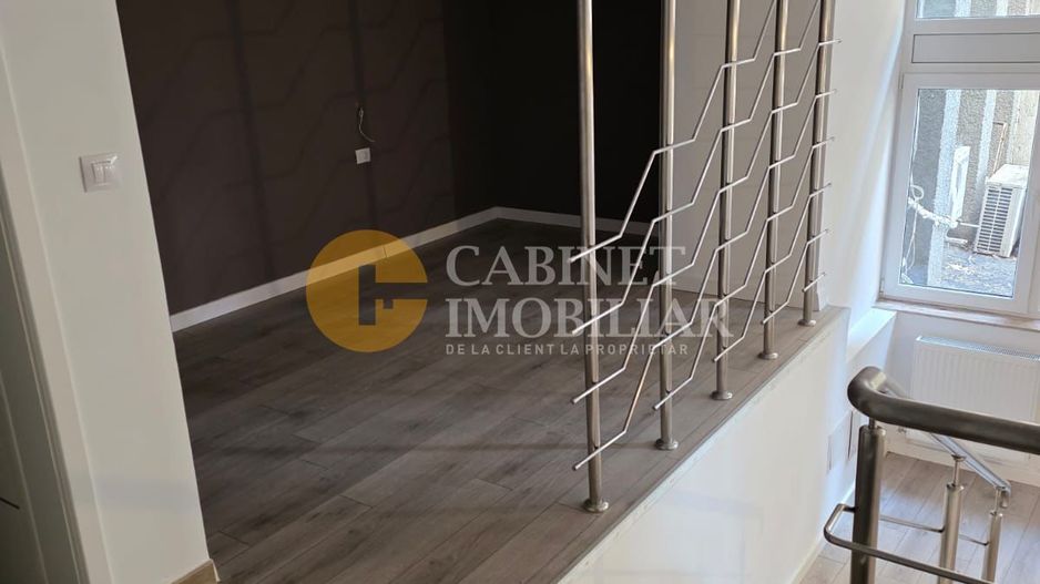 Apartament 1 camera decomandat ETAJ 1--  Ultracentral - Poză 3
