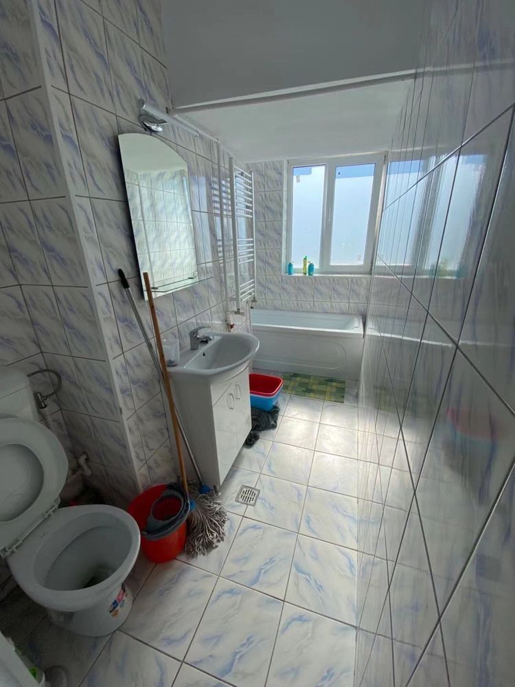 Ocazie! Proprietar direct!3camere de vânzare Decebal București - Poză 4