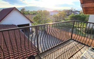 Casa pentru 2 familii, 7 Camere, 2 Garaje, 1500MP Teren - Poză 25