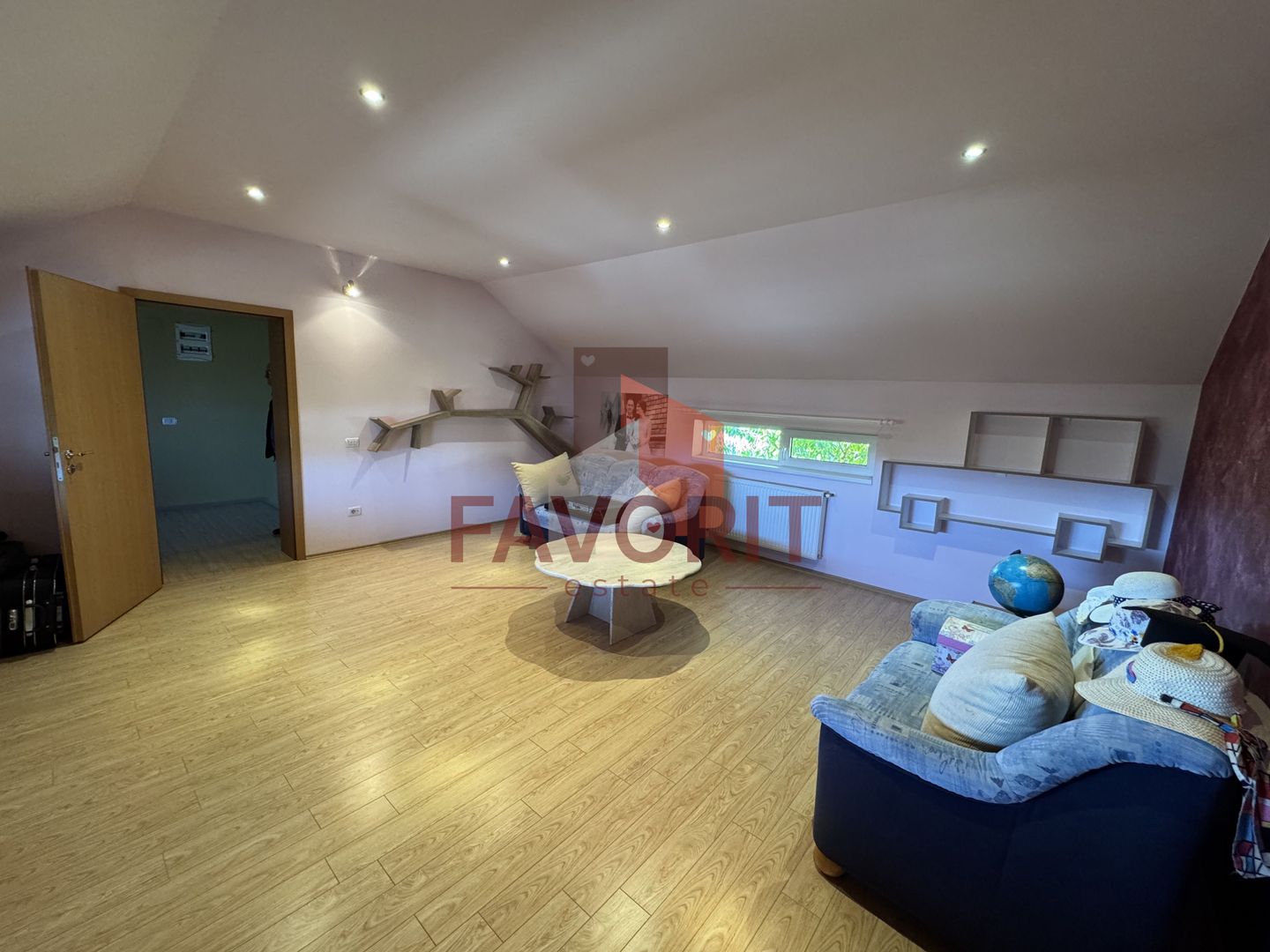 COMISION 0%.  Casa individuala cu garaj . Zona Decathlon . - Poză 28