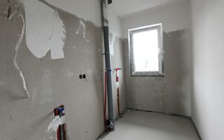 Apartament 3 camere de vânzare ,zona de vest, comision 0 - Poză 9