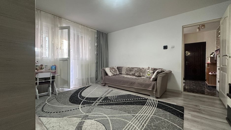 Ideal pentru investitie! Vanzare apartament cu 2 camere-Targoviste-M11 - Poză 2