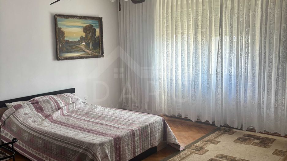 Apartament 3 Camere de Vanzare -90mp- Zona Pandurilor/ EON - Poză 1