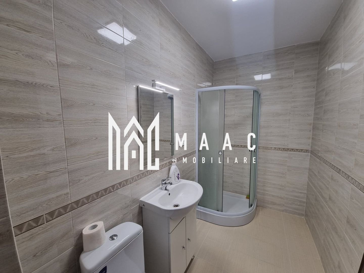 Apartament 2 camere | Etaj 1| Loc de parcare| Balcon - Poză 8