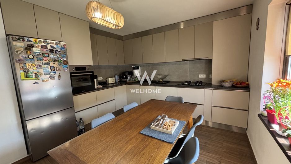 Casa generoasa LA CHEIE, curte 200 mp in Selimbar - Poză 6