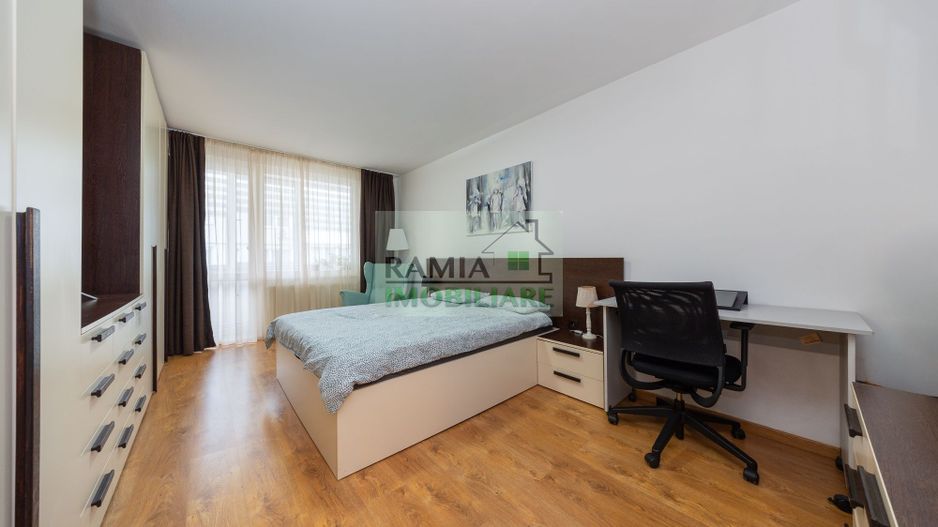 Apartament 2 camere, decomandat, renovat integral, 3/4, Astra– Planete - Poză 1