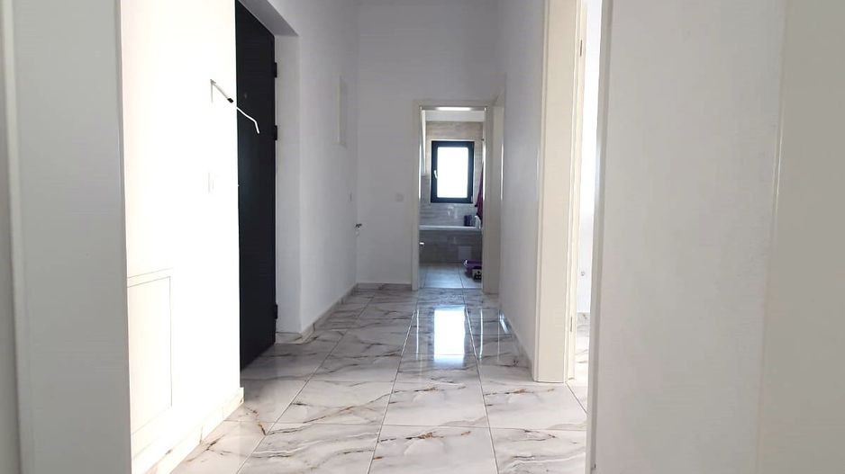 Locuință modernă, 2 camere decomandate, bloc tip vilă, Sânpetru - Poză 16