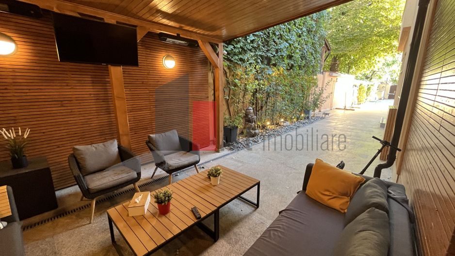 Vila "RIFINITA", Unirii-Piata Alba Iulia, intri si te indragostesti pe loc de ea - Poză 1