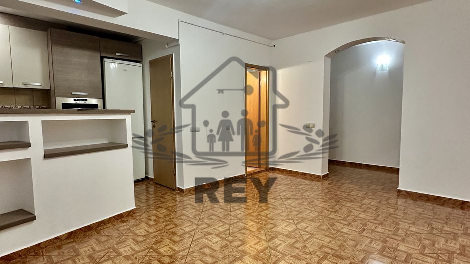 Apartament 4 camere cu garaj zona Strand- V.Aurie - Poză 22