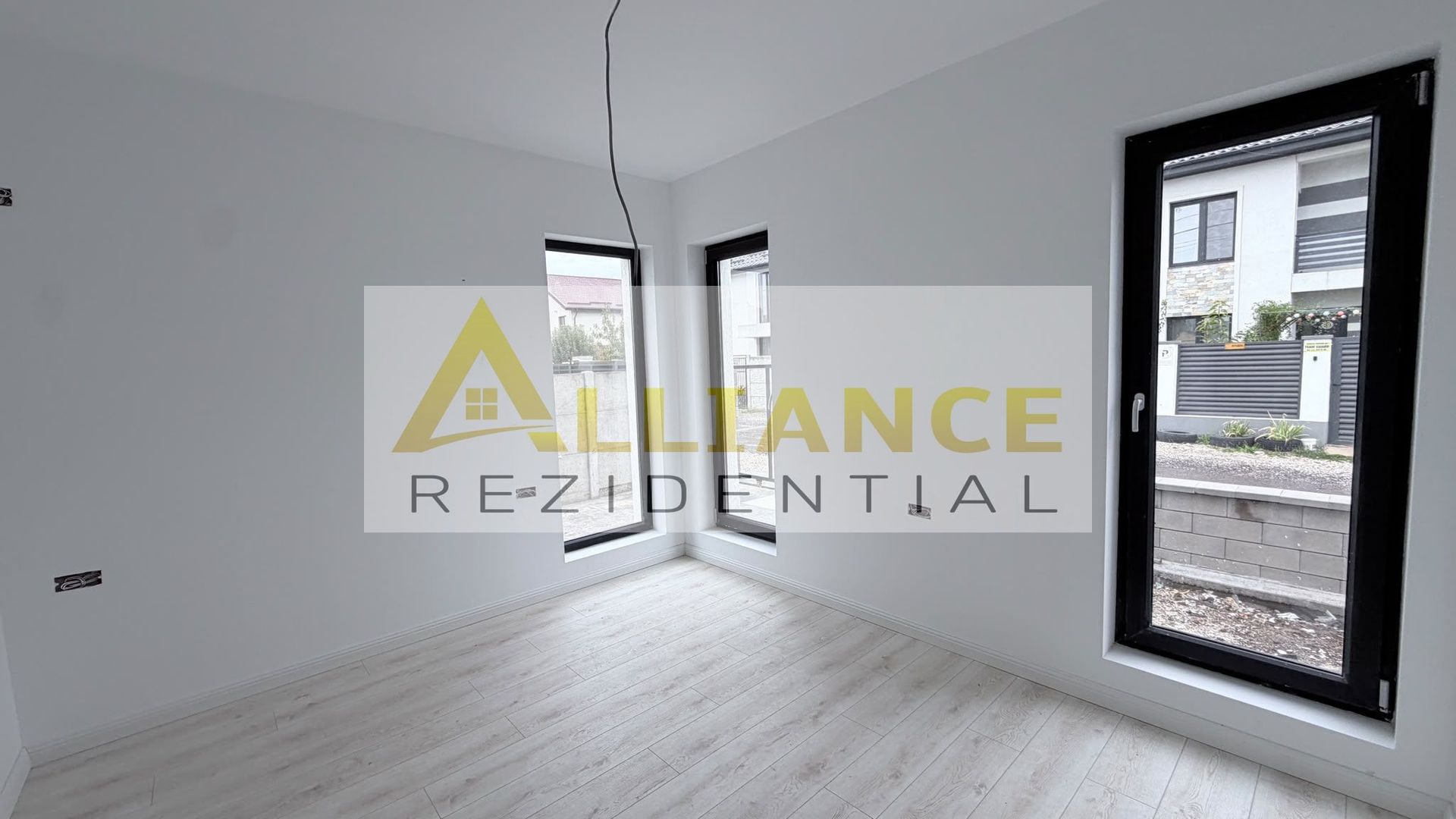 Casa Individuala - 4 camere - 2 bai - 314mp teren - Poză 7