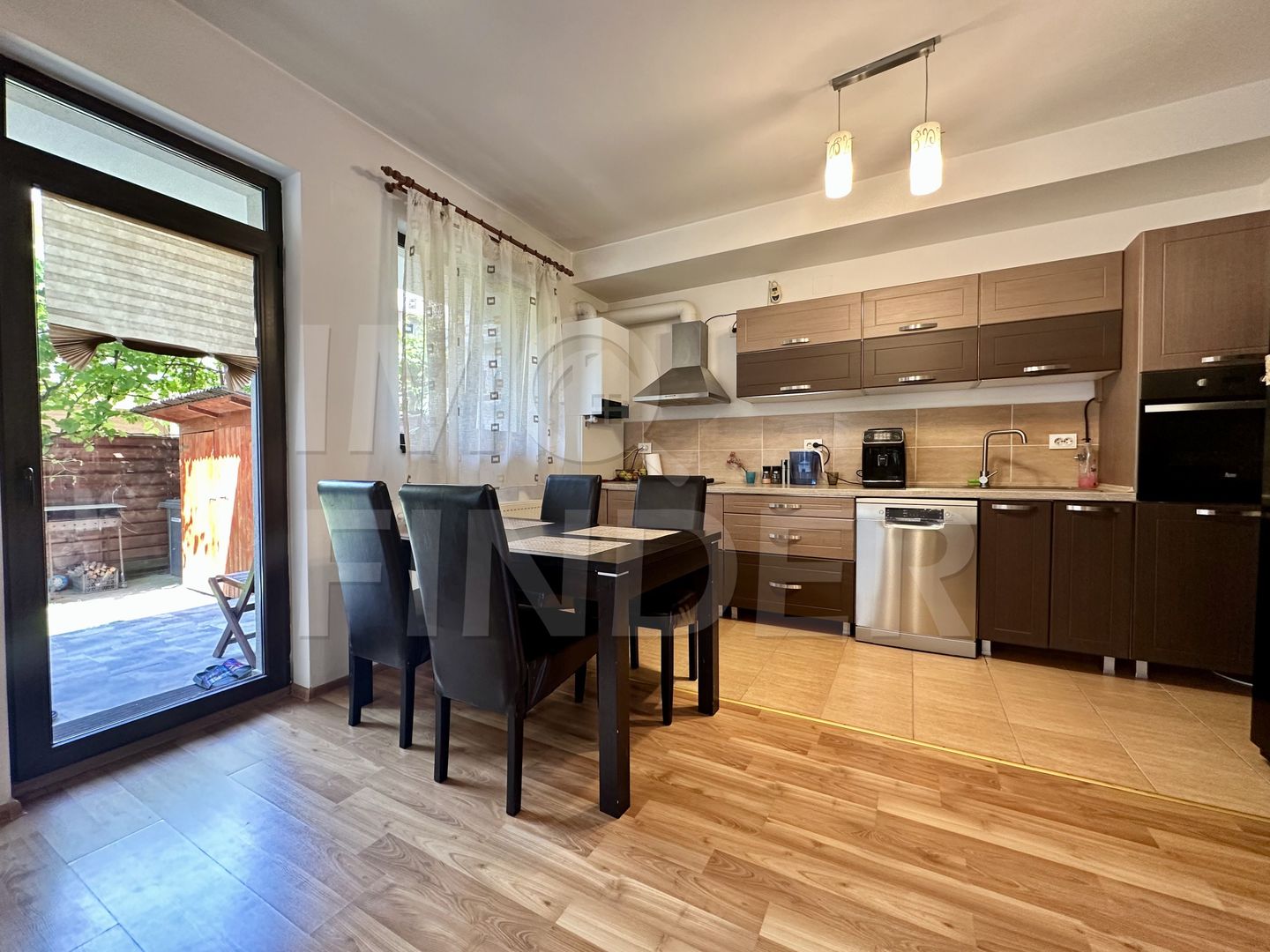 Casă spațioasă complet mobilată – Florești - Poză 8