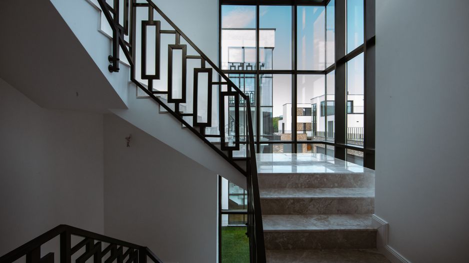 VILA SUPERBĂ CU 4 DORMITOAARE ȘI PISCINA LA INCHIRIERE - Poză 15