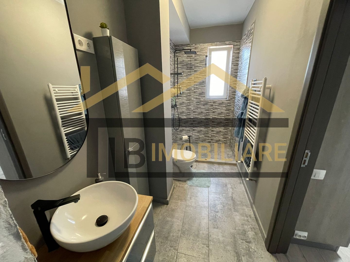 Apartament cu 3 camere, 115mp, Zona Unirii - Poză 9
