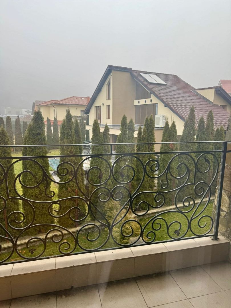 Casa / vila 4 camere in duplex, orasul Brasov - Poză 12