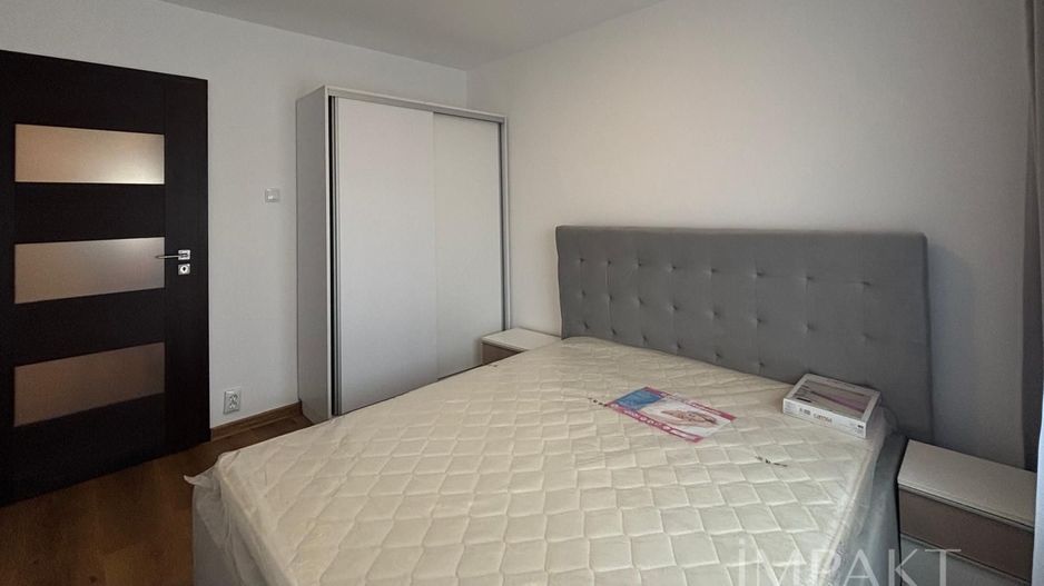 Apartament cu 3 camere, prima închiriere după renovare- zona UMF - Poză 8