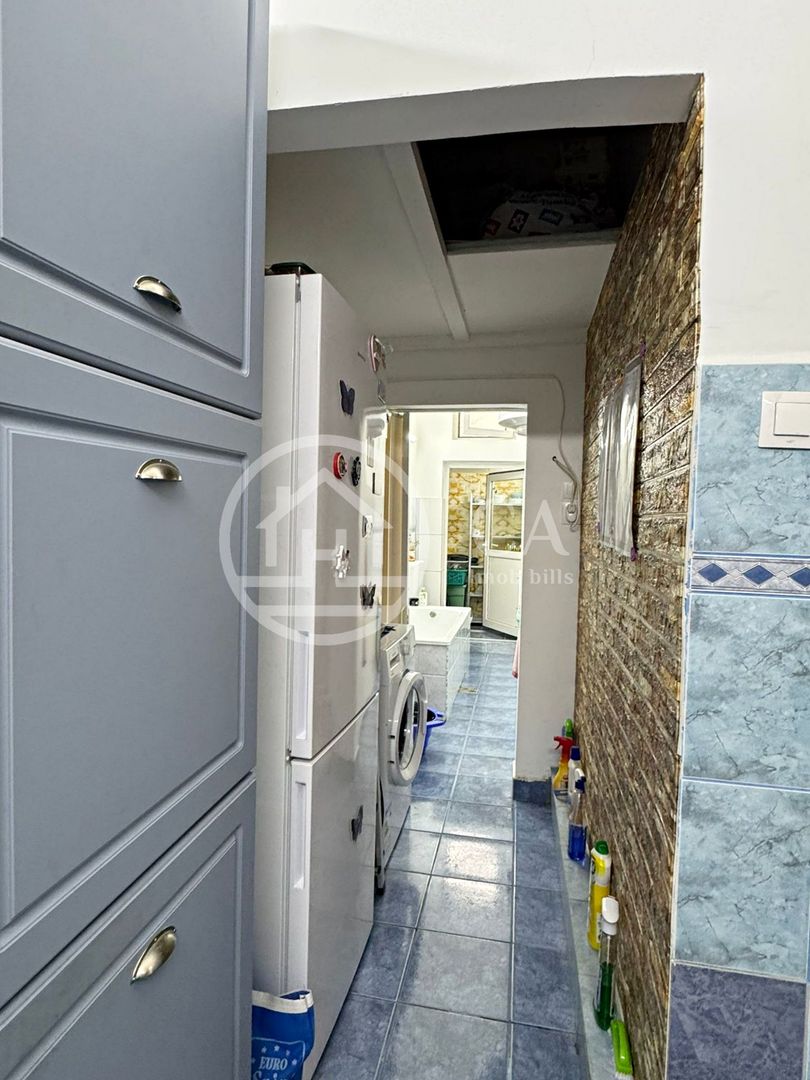 Apartament de vânzare la curte comună în zona Ultracentrală, Oradea - Poză 8