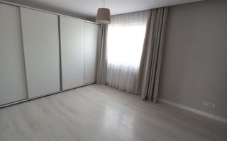 Vila de inchiriat Complex Oxford | Garaj - Poză 8