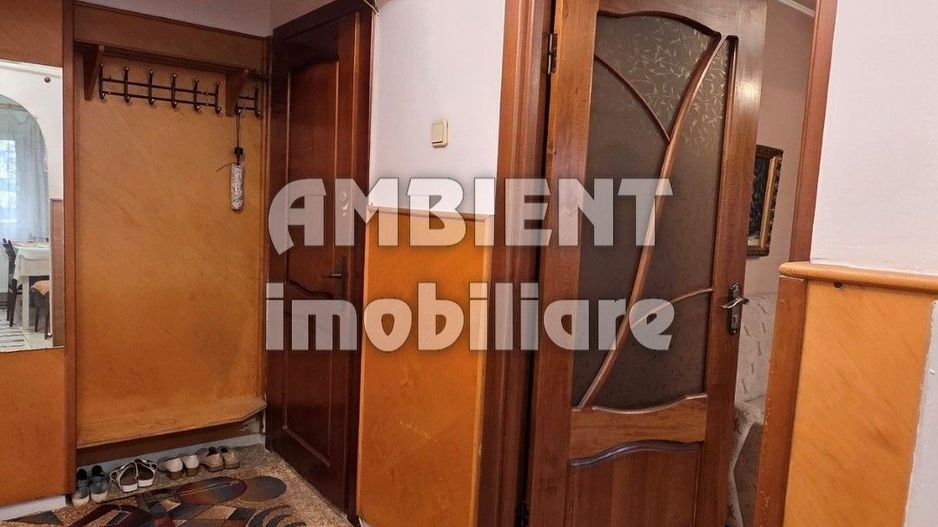 Apartament cu 4 camere, etaj 3, VASLUI zona Ultracentrală; - Poză 4