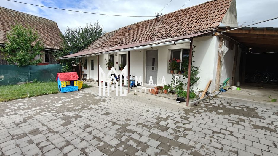 Casă 2 corpuri I 100 mpu  I Teren 970 mp I Front 25m I Săcel - Poză 11