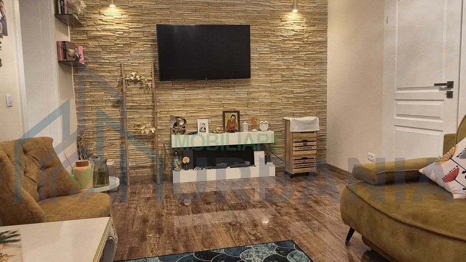 Apartament 3 camere Podu Roșu/ Splai Bahlui - Poză 1