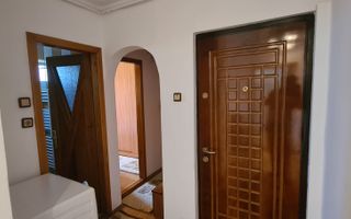 Apartament 3 camere decomandat de închiriat – Astra, zona Someș - Poză 4