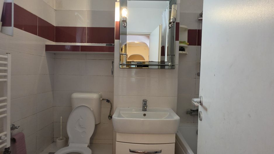 De vanzare  3 camere decomandat, Centrul Civic-Onix, bloc verde - Poză 12