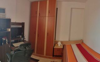 Apartament cu 3 camere de vânzare în zona Manastur - Poză 7