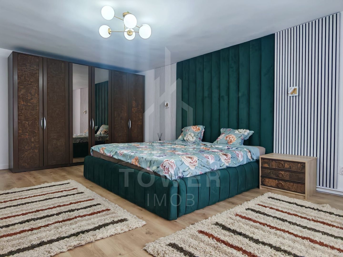 Casă individuală cu 2 apartamente și anexă generos de 100 mp - Poză 6