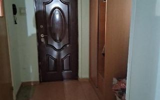 Vanzare apartament 3 camere, etaj 1/4, Titan-Fetesti - Poză 1