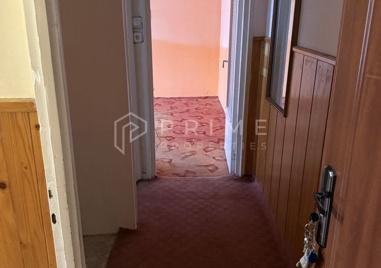 Apartament cu 2 camere, etaj 4/4, 7 Noiembrie - Poză 4