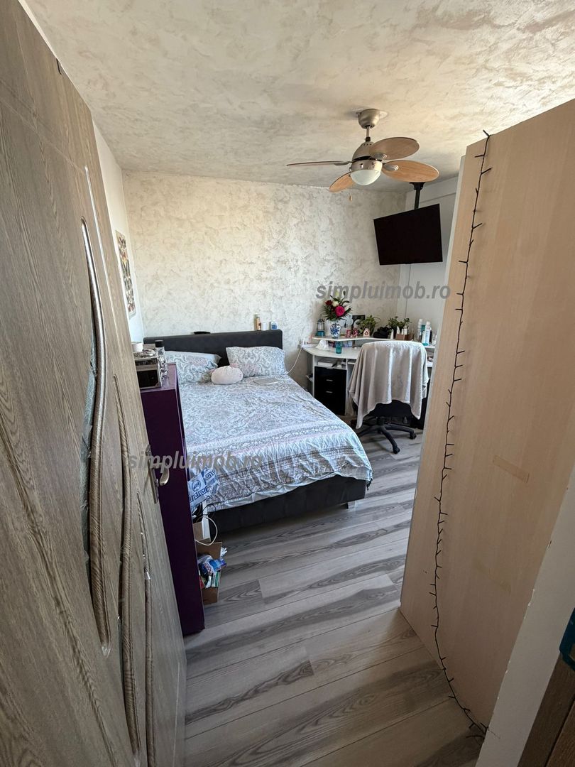 Drumul Taberei 50 Mp Decomandat - Poză 9