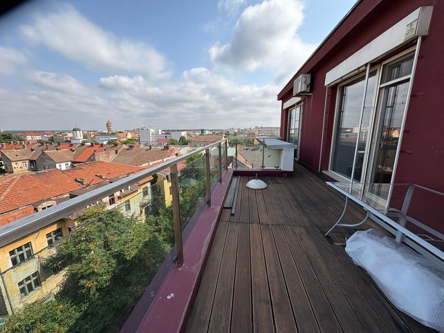 Luxury penthouse for rent close to the Center of Timisoara - Poză 5