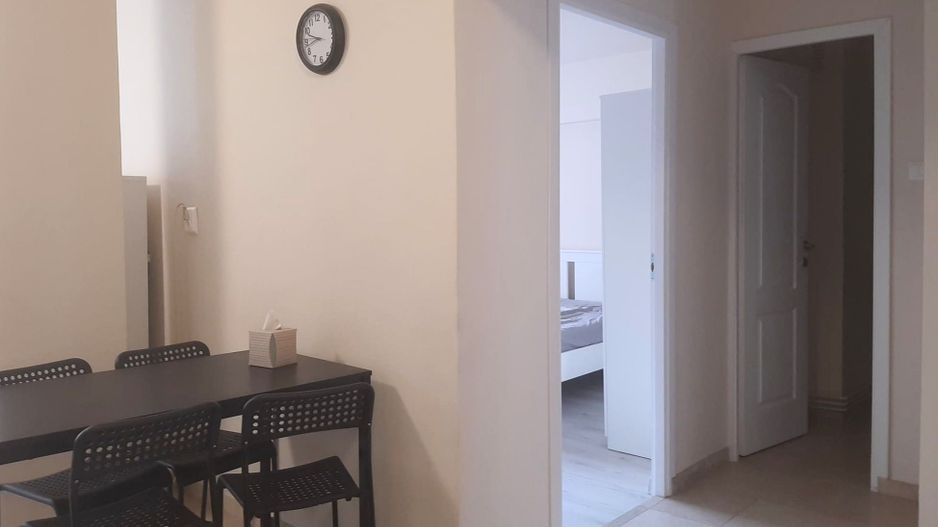 Vanzare 3 camere complet renovat zona pietonala Racadau - Poză 10