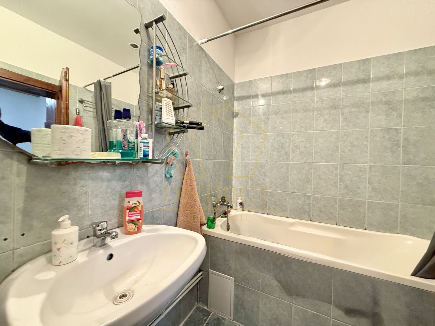 Duplex D+P+1E+M cu 7 camere | Utvin - Poză 15