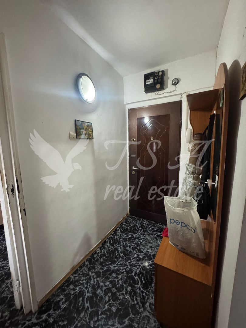 Apartament 3 camere, decomandat, zona Rahova - Poză 10