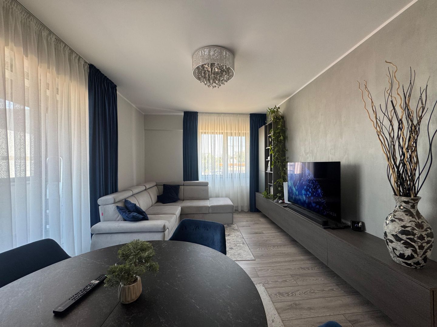 3 camere DECOMANDAT | PIPERA rond OMV +2 locuri de parcare subteran - Poză 7