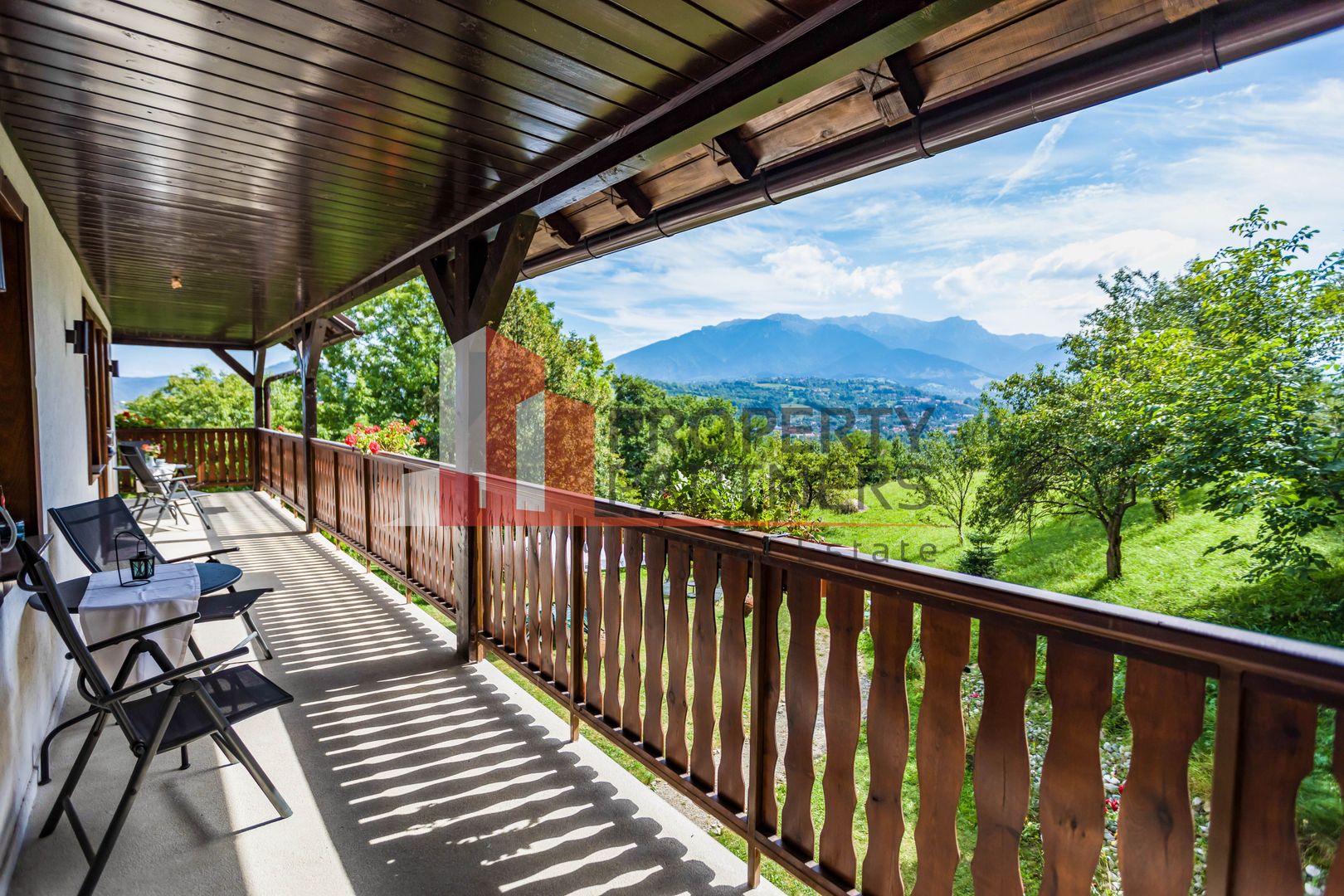 Vilă in Bran cu teren de 28.000 mp și priveliște spectaculoasa - Poză 22