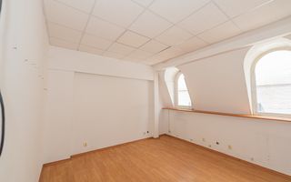 Spatiu comercial de inchiriat, 9 camere, 3 bai, Universitate, 120mp - Poză 5