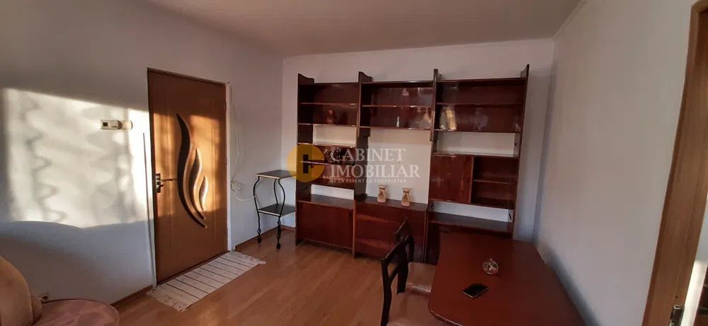 Chirie - 2 camere - Podu Ros - Poză 2