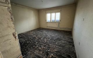 Casa de vanzare pretabila birouri/salon/spatiu comercial, 748MP - Poză 4