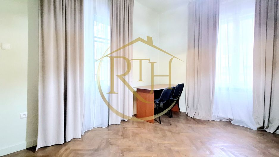 Oferim spre inchiriere parterul unei vile, ideal pentru Birouri,Centru - Poză 5