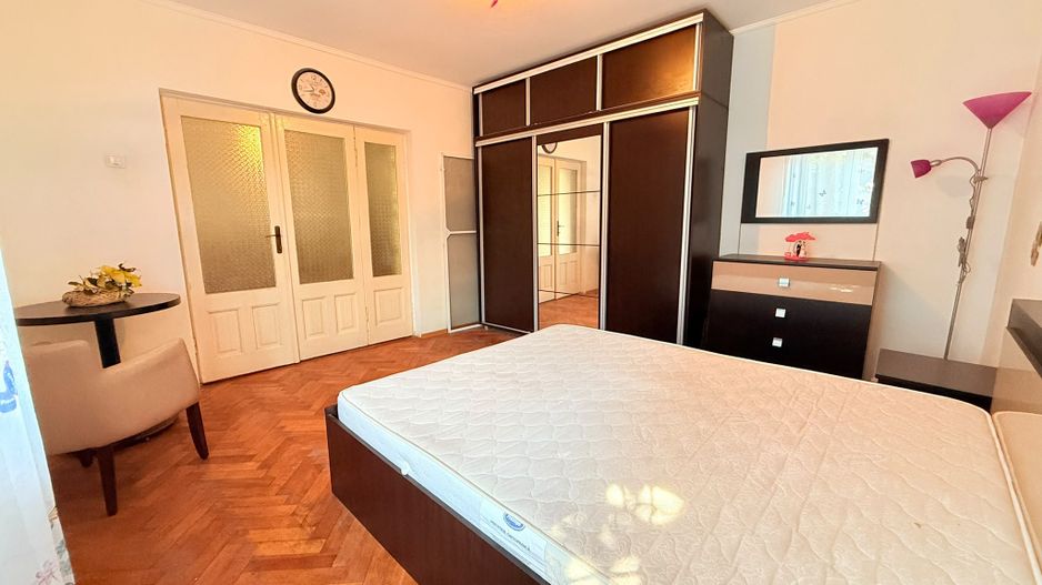 Casă de vânzare | 5 camere| Teren 428 mp | Voluntari, lângă Școala 1 - Poză 4