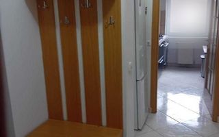 Apartament decomandat cu 2 camere, 56 mp, balcon generos și parcare. - Poză 6